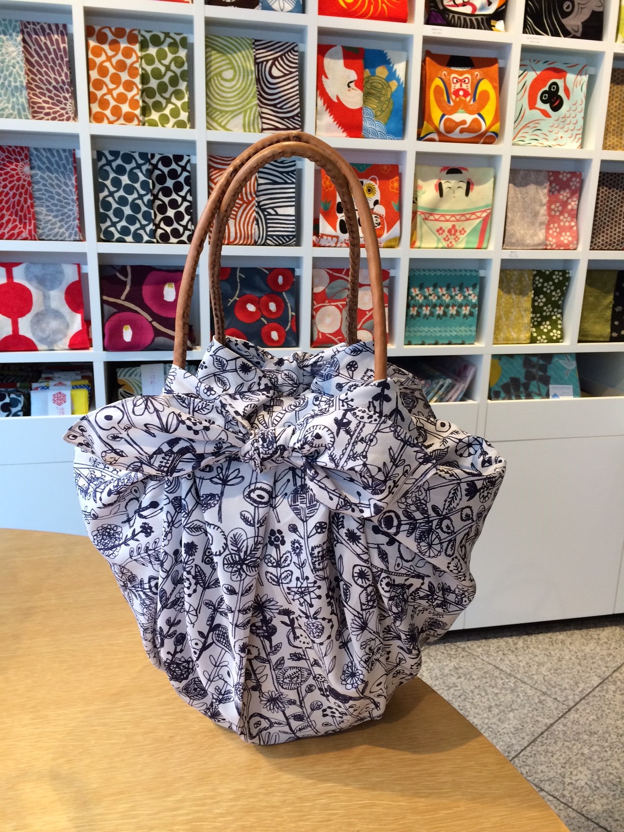 http://www.kyoto-musubi.com/blog/bag_2.JPG