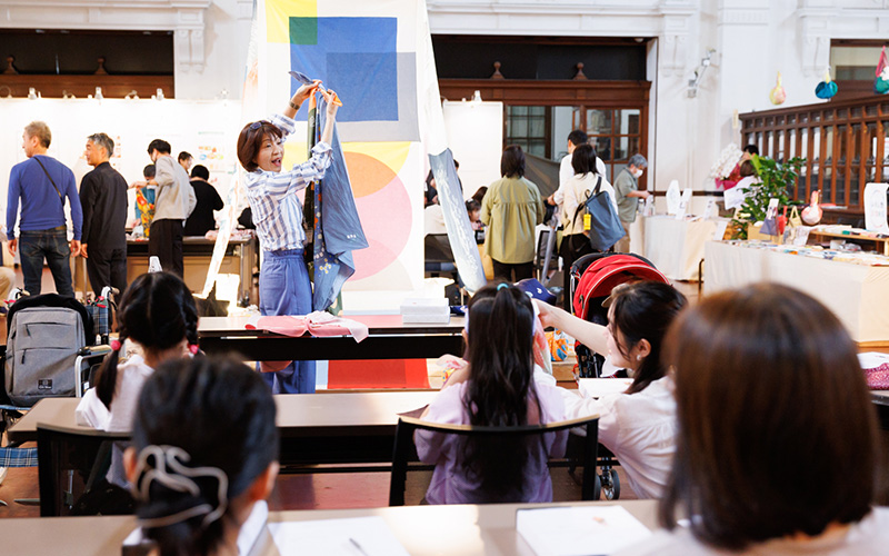 ふろしきSDGsLIFE　ふろしきの包み方ワークショップ